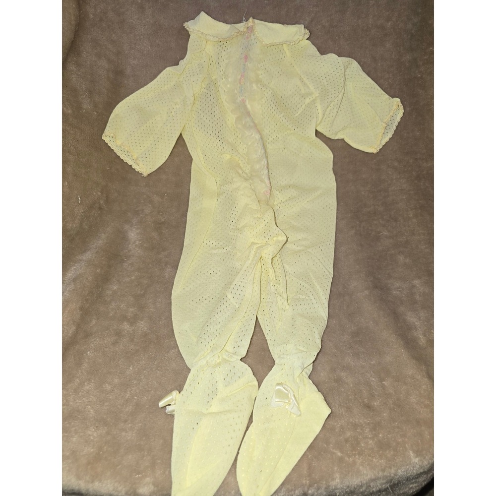 Vintage Baby Girl Yellow Pointelle Footed Sleeper Floral Ruffle Zip Up Pajamas